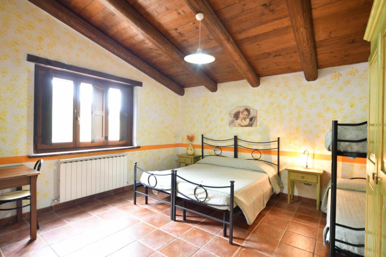 Agriturismo Valle Tezze Cascia Ngoại thất bức ảnh