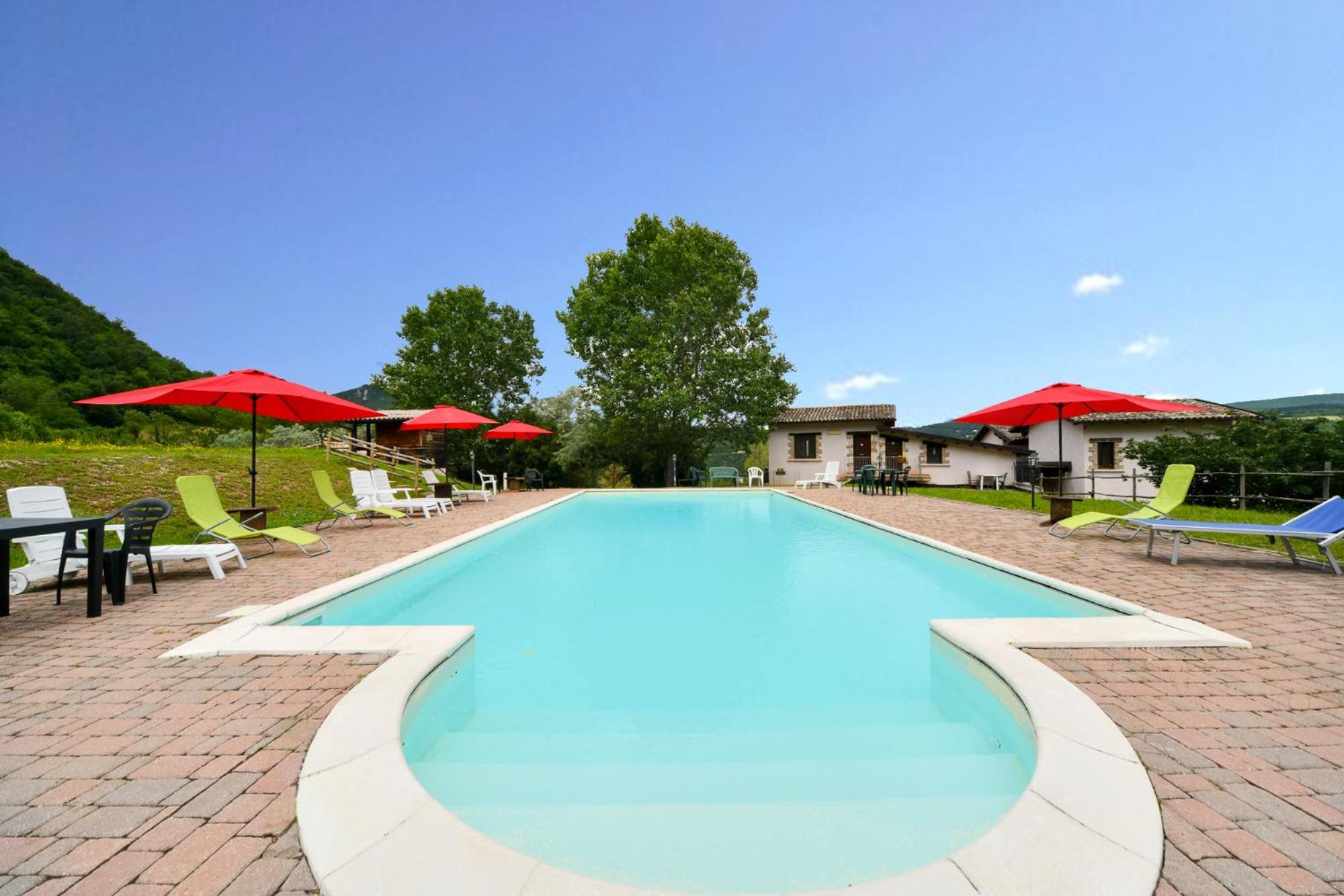 Agriturismo Valle Tezze Cascia Ngoại thất bức ảnh